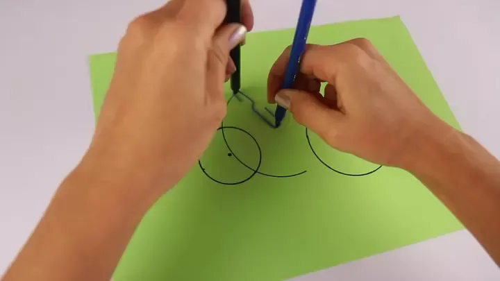Скріпка замість циркуля